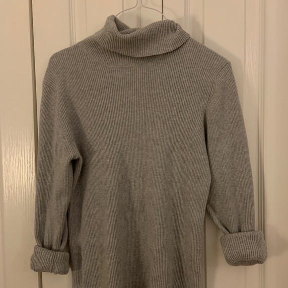 Old Navy Sweaters - Grey turtleneck sweater Old Navy Sweaters - Grey turtleneck sweater